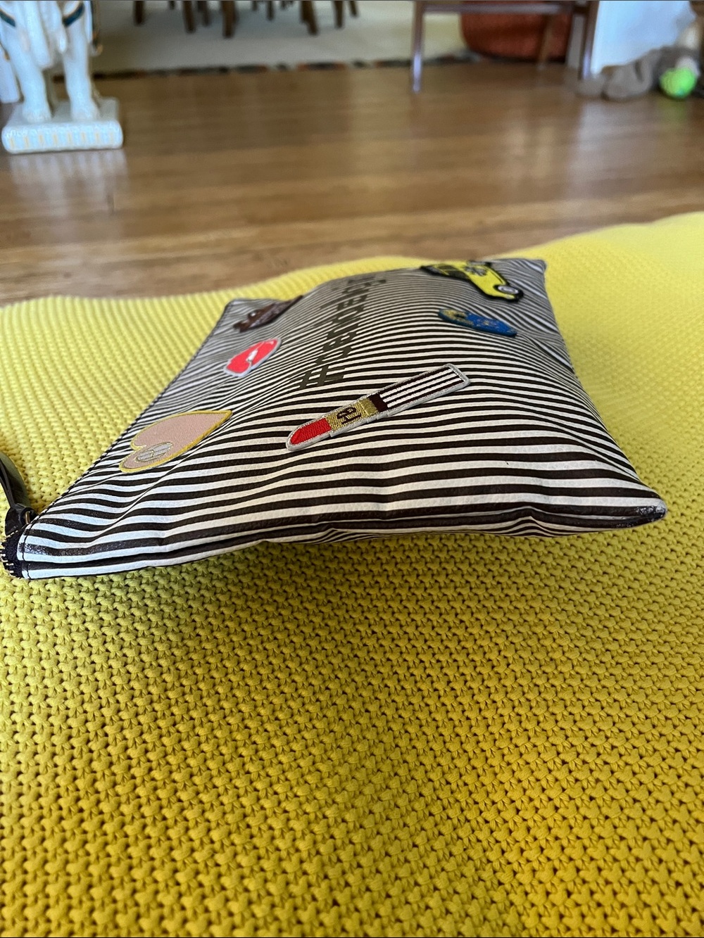 Henri Bendel Leather Clutch - Picture 6 of 13